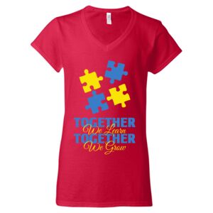 Softstyle® Women’s V-Neck T-Shirt Thumbnail