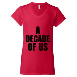 Softstyle® Women’s V-Neck T-Shirt Thumbnail