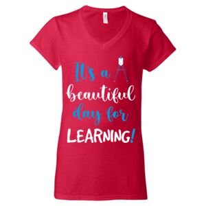 Softstyle® Women’s V-Neck T-Shirt Thumbnail