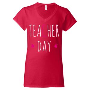 Softstyle® Women’s V-Neck T-Shirt Thumbnail