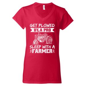 Softstyle® Women’s V-Neck T-Shirt Thumbnail