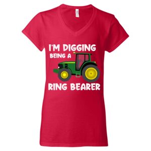 Softstyle® Women’s V-Neck T-Shirt Thumbnail