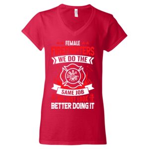 Softstyle® Women’s V-Neck T-Shirt Thumbnail